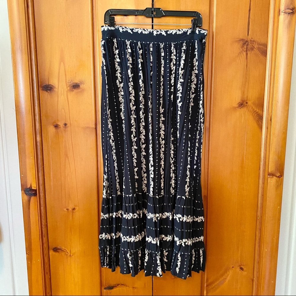 Free People Black and White Long Sleeve Maxi Dress Set Large - Picture 9 of 14